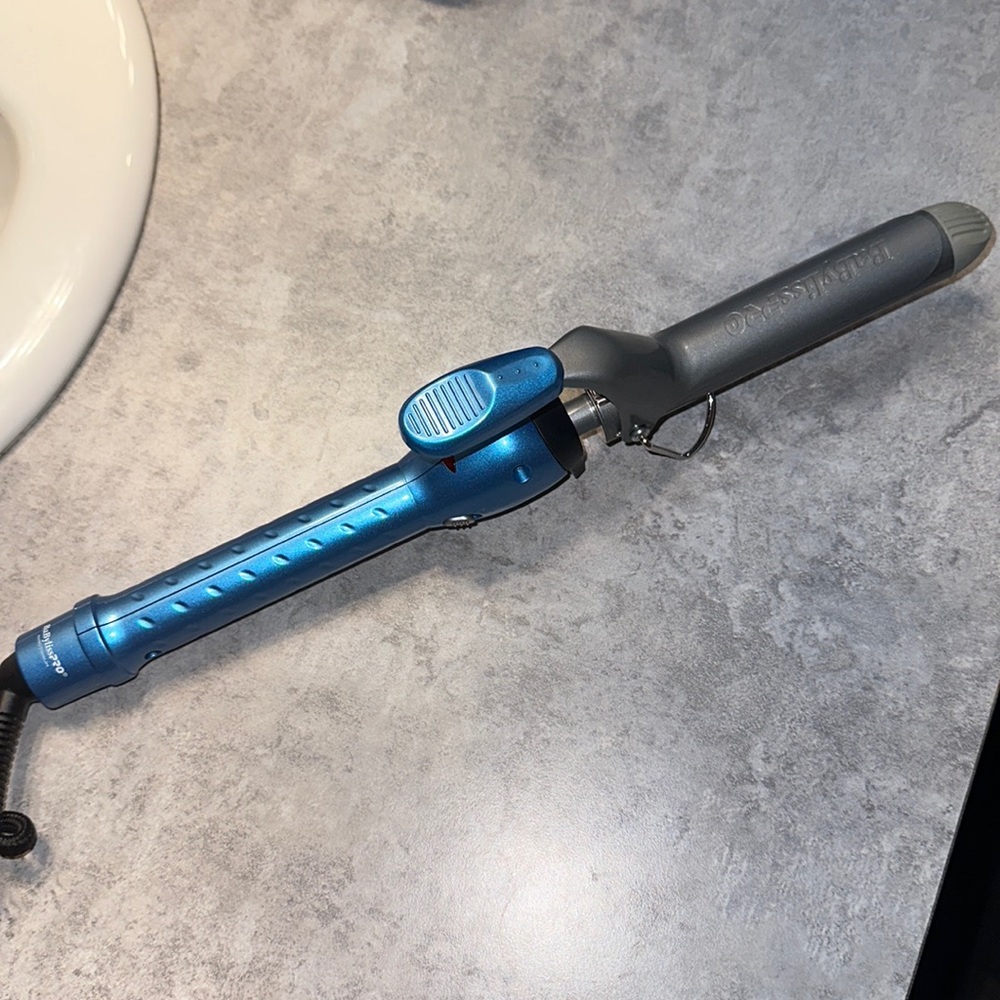 Babyliss pro curly iron